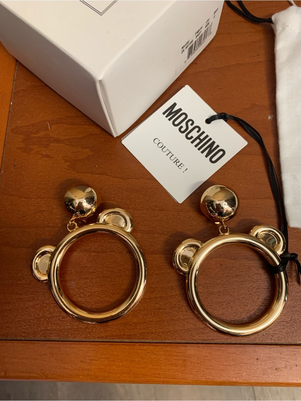 Moschino Couture Gold Tone Teddy Bear Hoop Clip On Earrings Moschino-Core - Picture 3 of 4